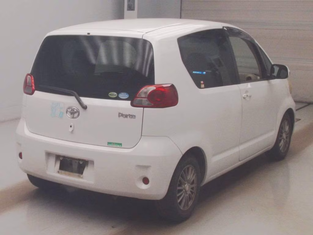 TOYOTA PORTE