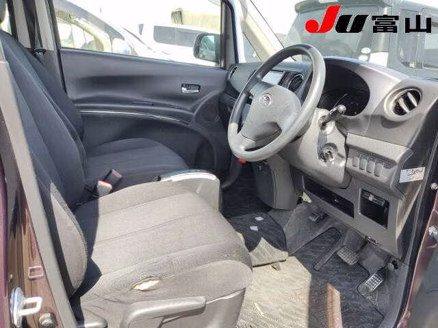 SUBARU LUCRA