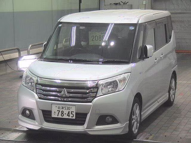 MITSUBISHI DELICA D:2
