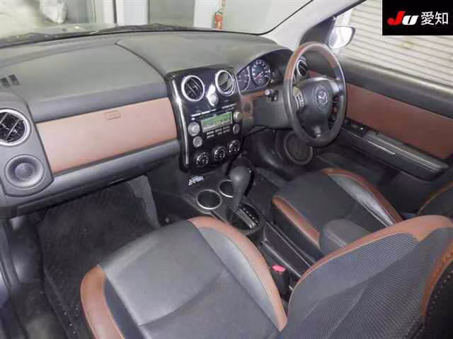 MAZDA VERISA