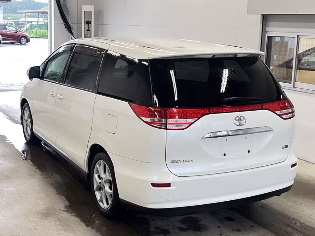 TOYOTA ESTIMA