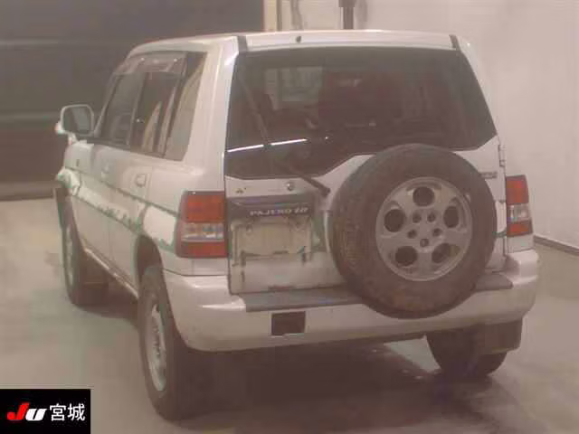 MITSUBISHI PAJERO IO