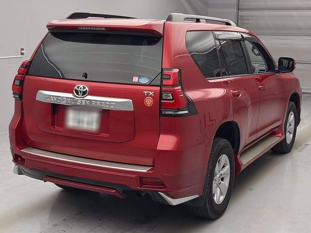 TOYOTA LAND CRUISER PRADO