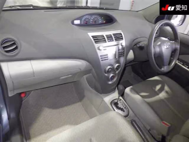 TOYOTA BELTA
