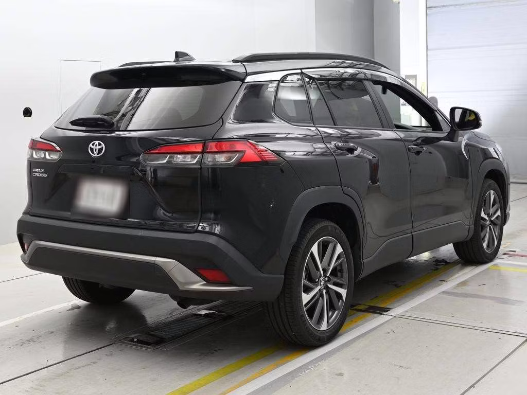 TOYOTA COROLLA CROSS