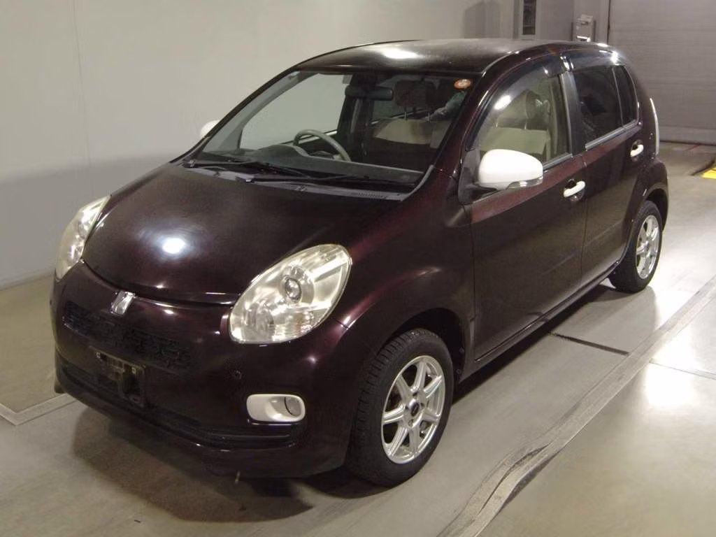 TOYOTA PASSO