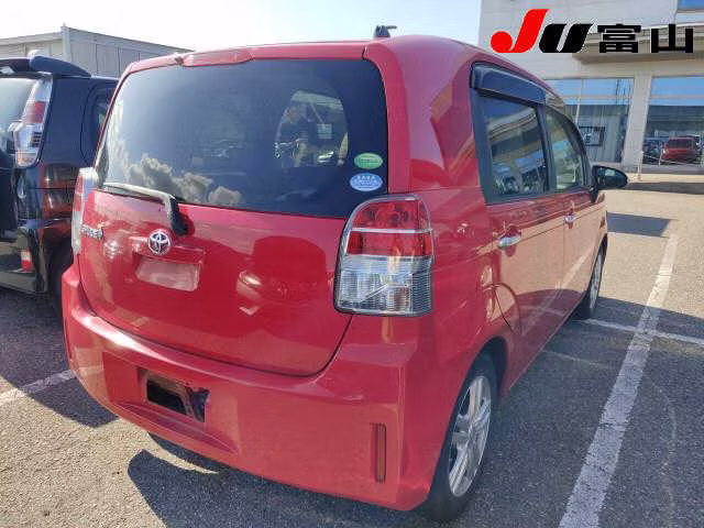 TOYOTA SPADE