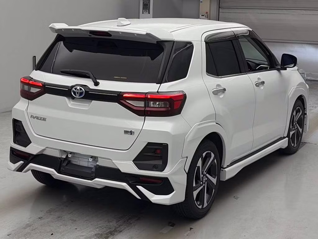 TOYOTA RAIZE