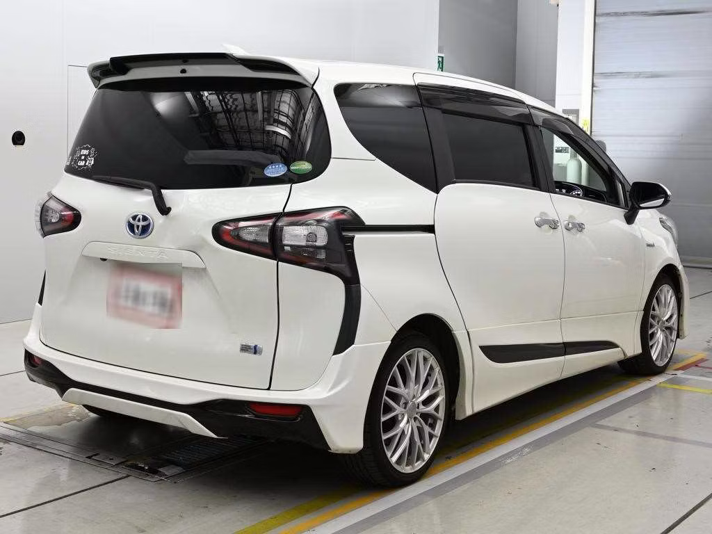 TOYOTA SIENTA