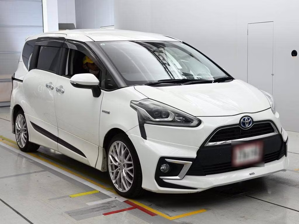 TOYOTA SIENTA