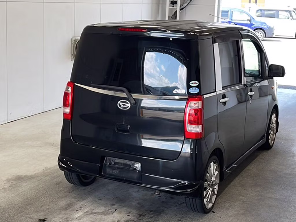 DAIHATSU TANTO EXE