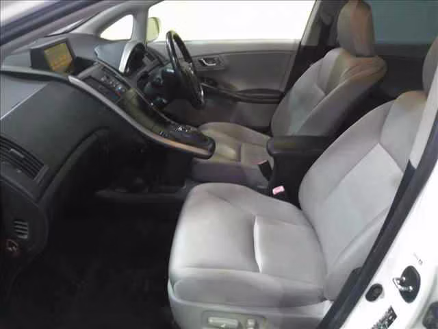 TOYOTA SAI