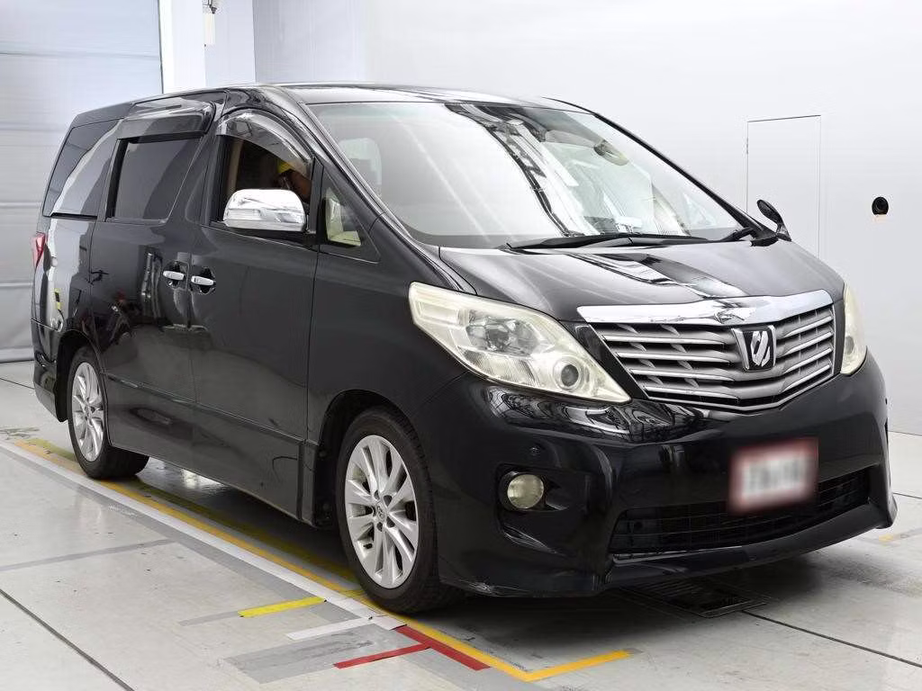 TOYOTA ALPHARD