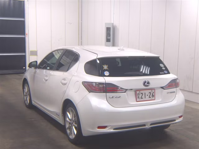 LEXUS CT200H