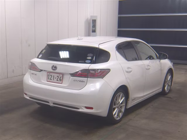 LEXUS CT200H