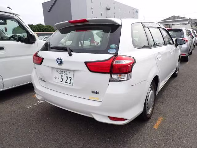 TOYOTA COROLLA FIELDER
