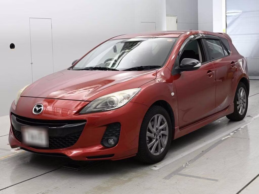 MAZDA AXELA