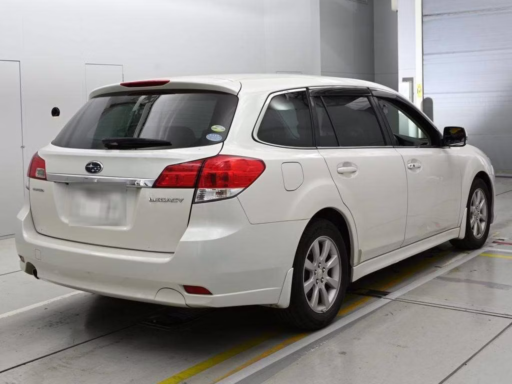 SUBARU LEGACY