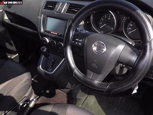 NISSAN LAFESTA