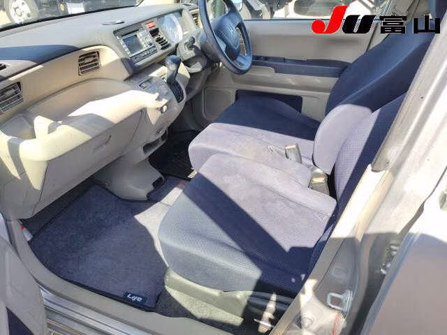 HONDA LIFE