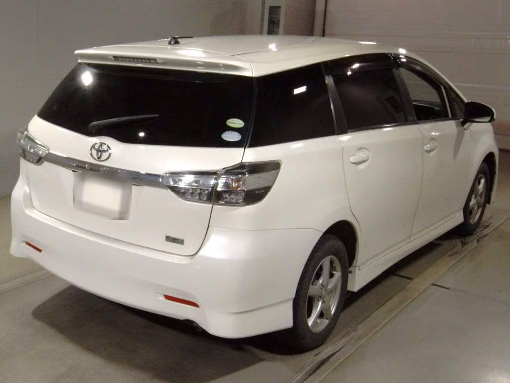 TOYOTA WISH