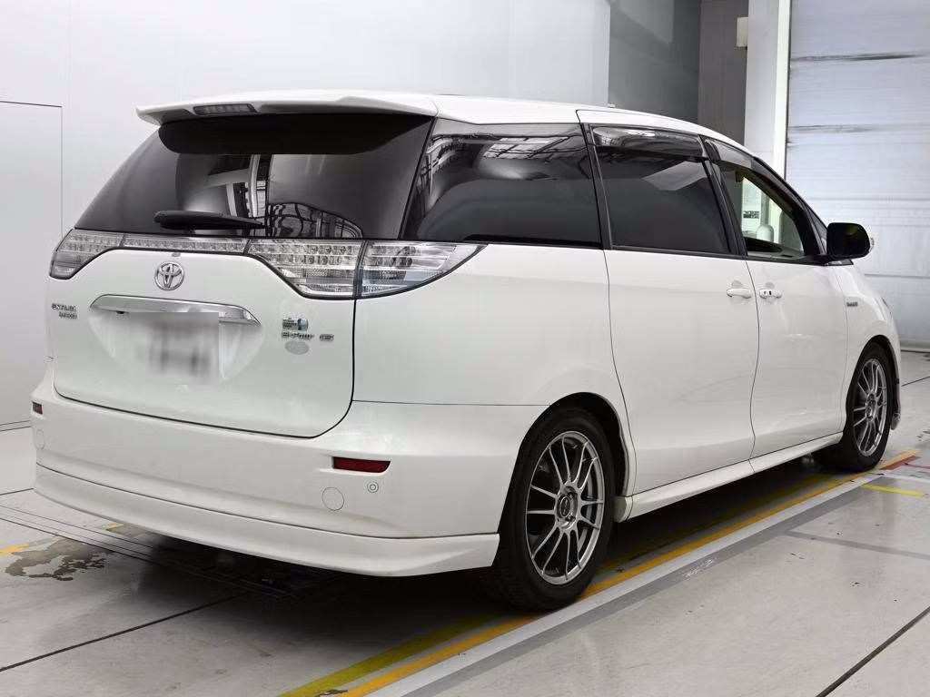 TOYOTA ESTIMA