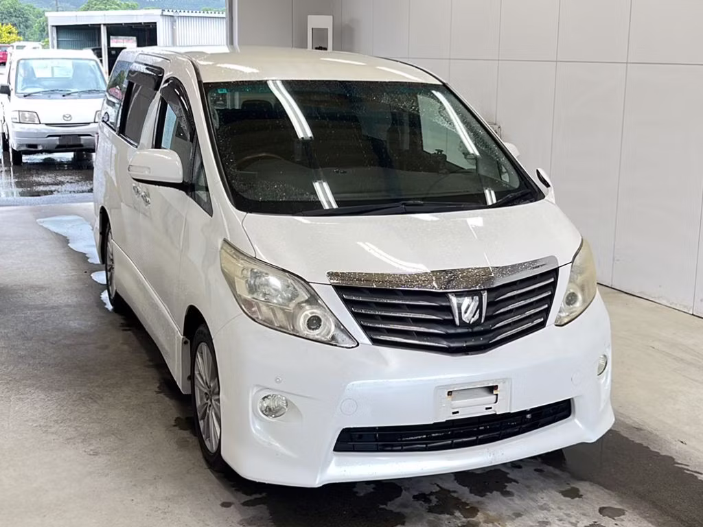 TOYOTA ALPHARD
