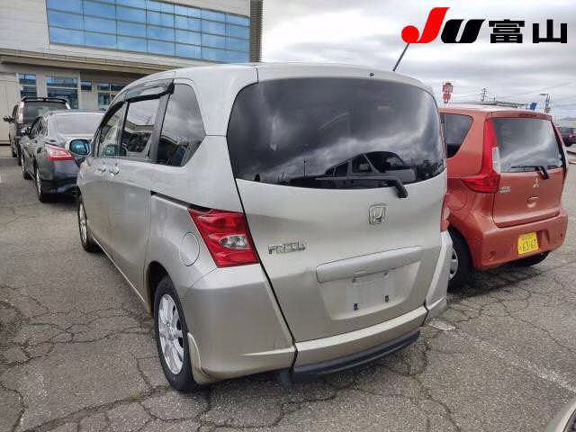 HONDA FREED