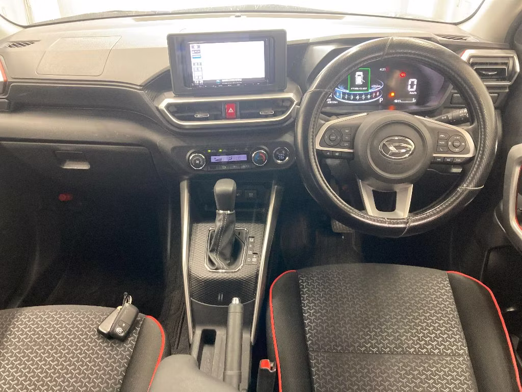 DAIHATSU ROCKY
