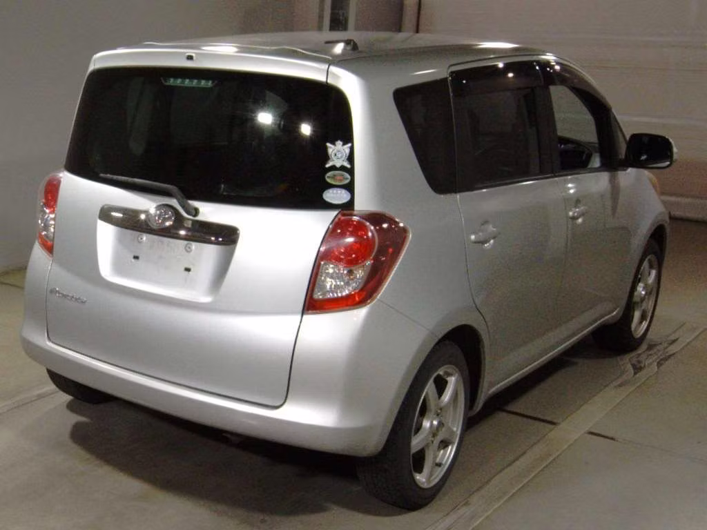 TOYOTA RACTIS