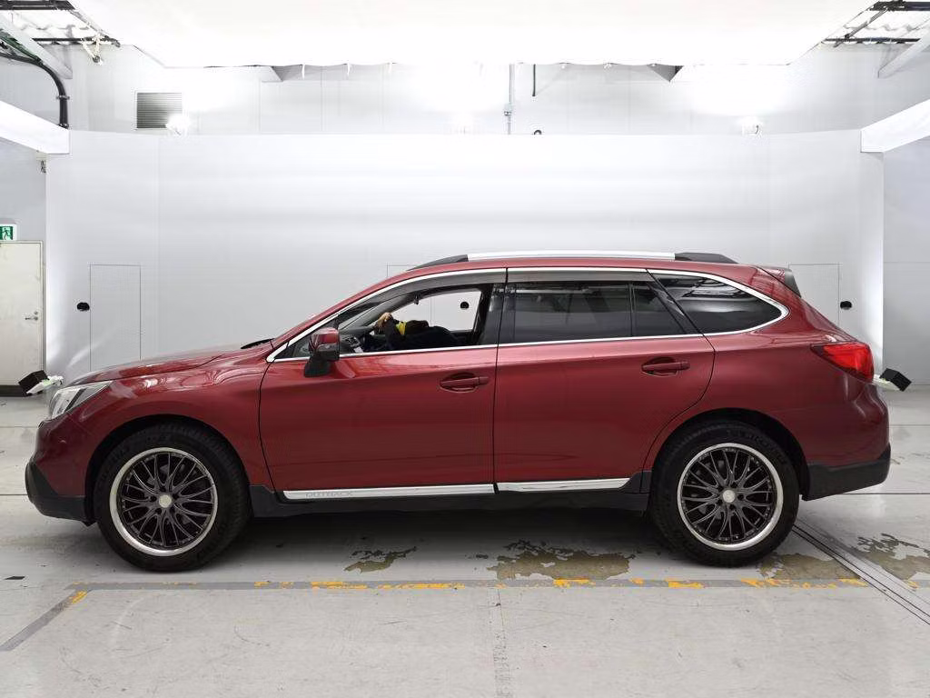 SUBARU OUTBACK