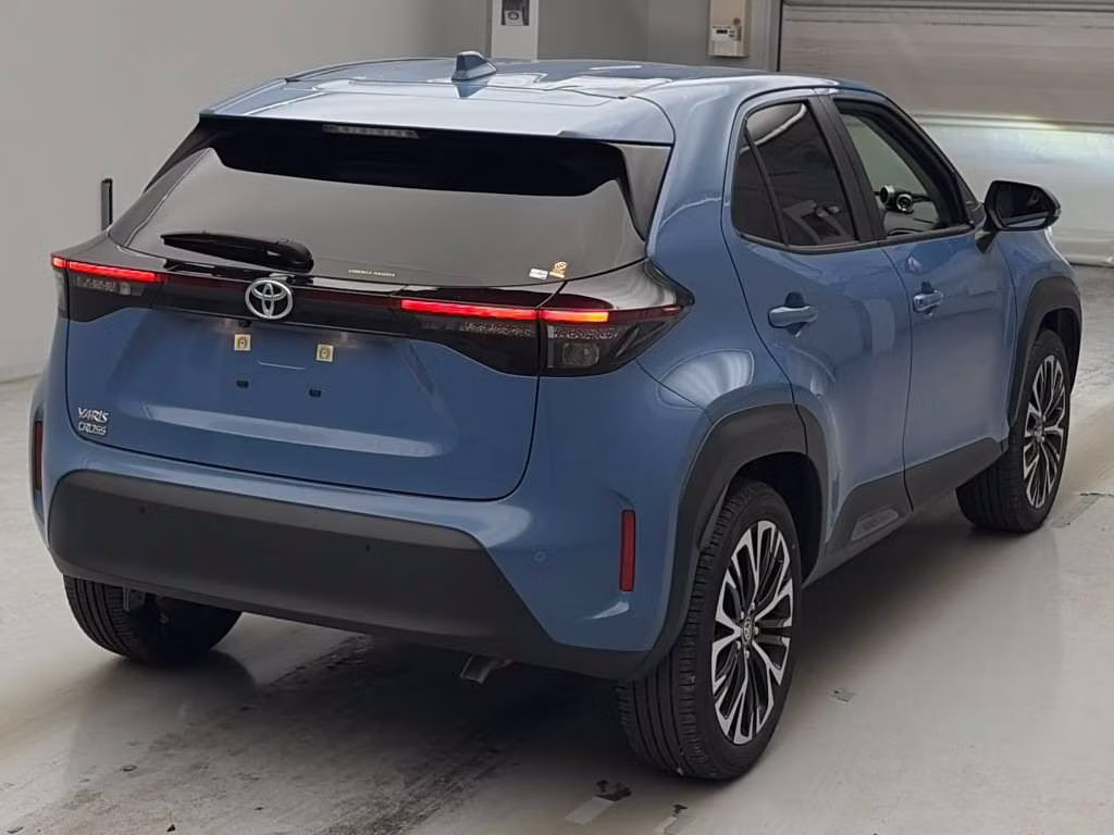 TOYOTA YARIS CROSS