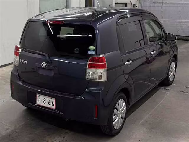 TOYOTA SPADE