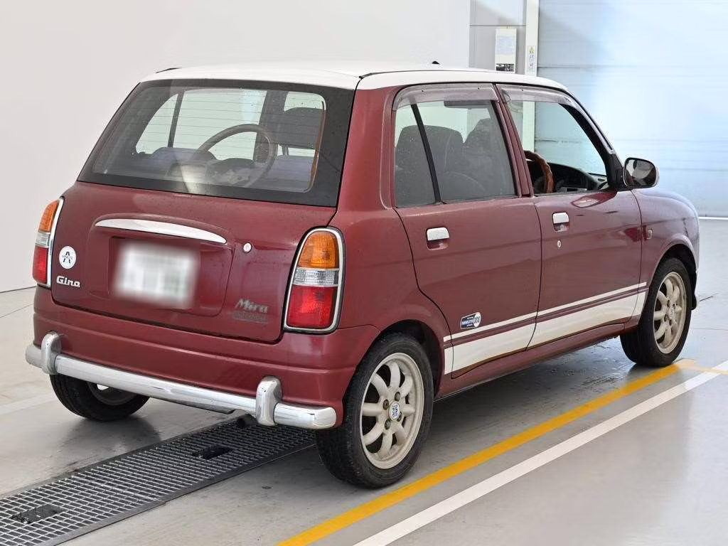 DAIHATSU MIRA GINO