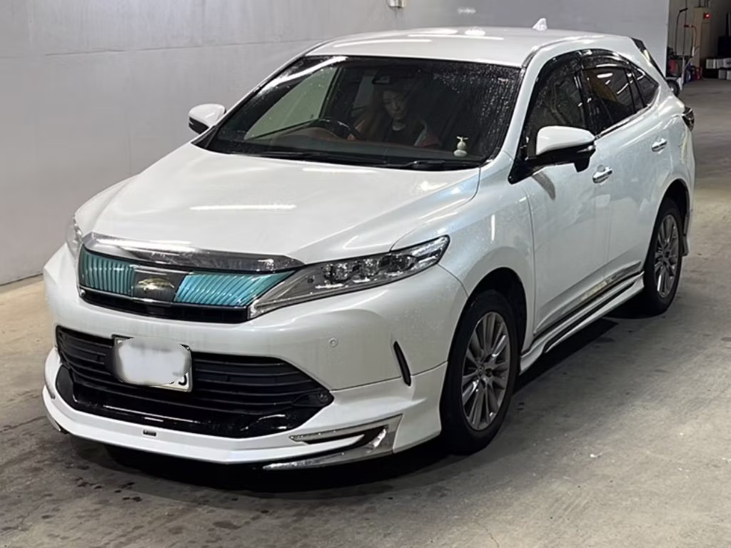 TOYOTA HARRIER