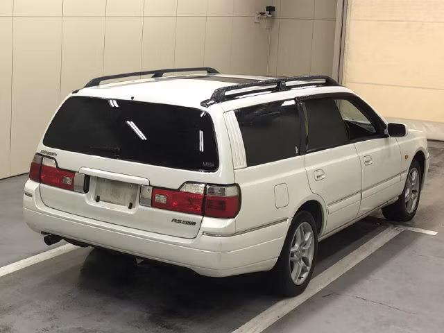 NISSAN STAGEA