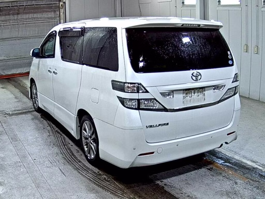 TOYOTA VELLFIRE