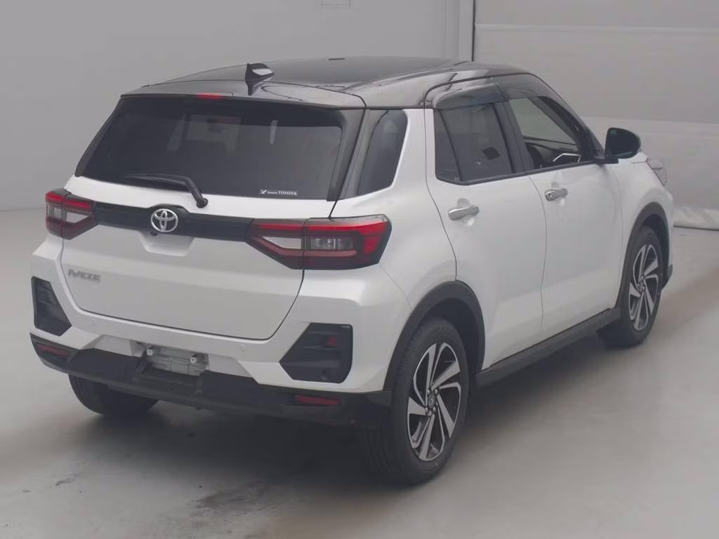 TOYOTA RAIZE