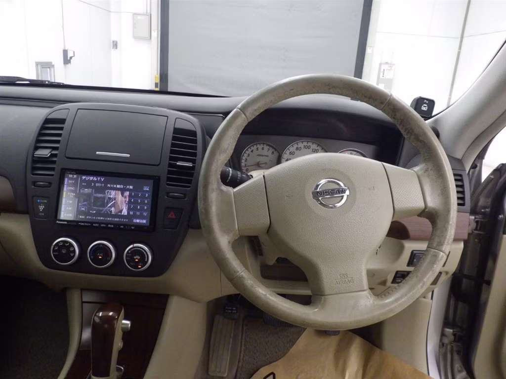 NISSAN BLUEBIRD SYLPHY