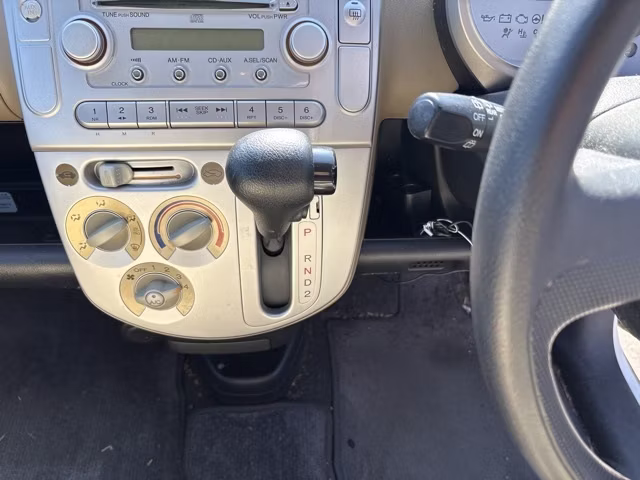 HONDA LIFE