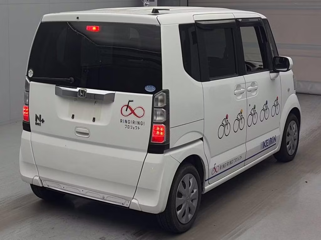 HONDA N-BOX+