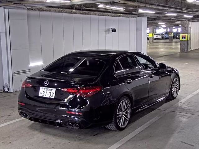MERCEDES-BENZ C-CLASS