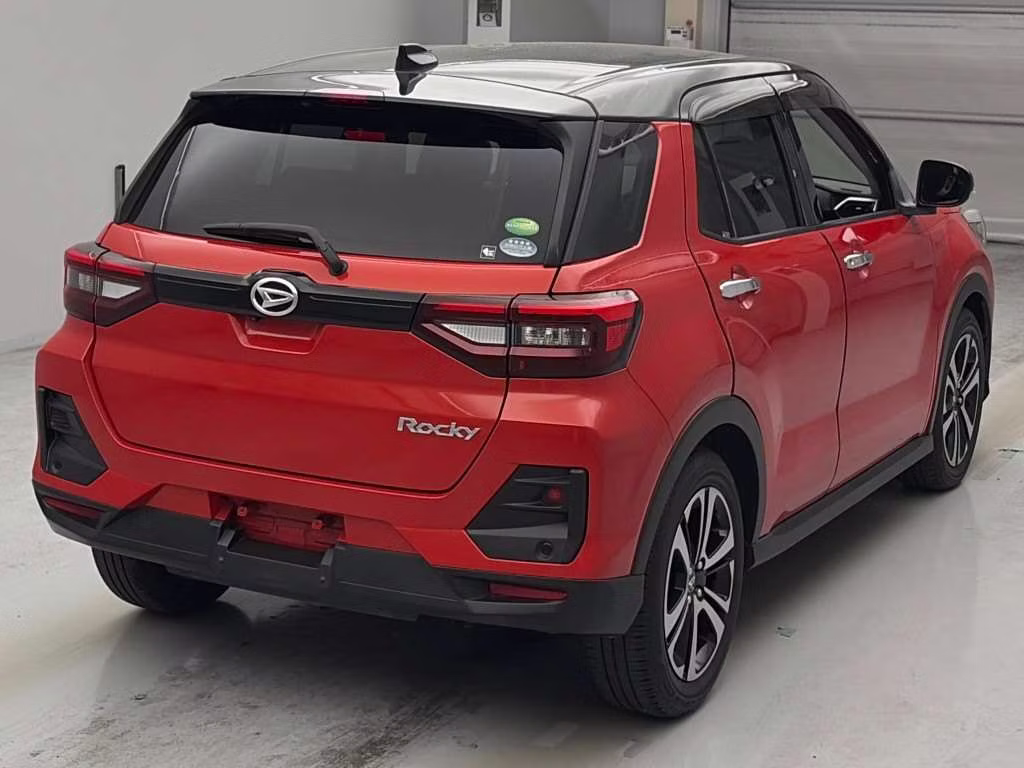 DAIHATSU ROCKY