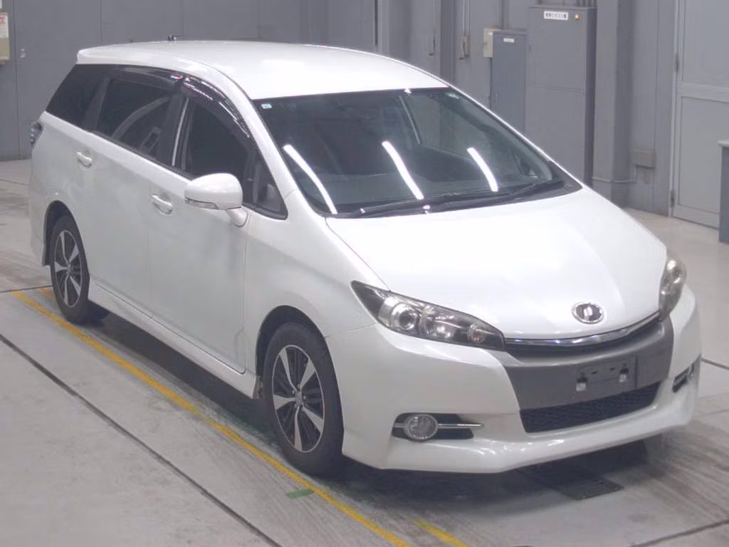 TOYOTA WISH