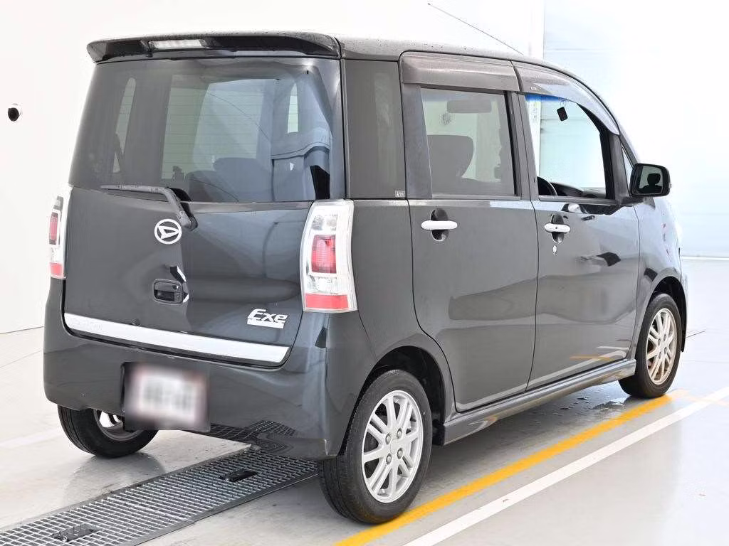 DAIHATSU TANTO EXE