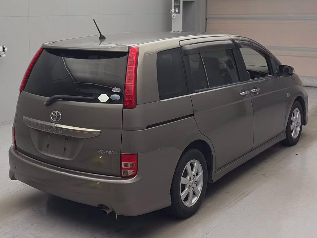 TOYOTA ISIS