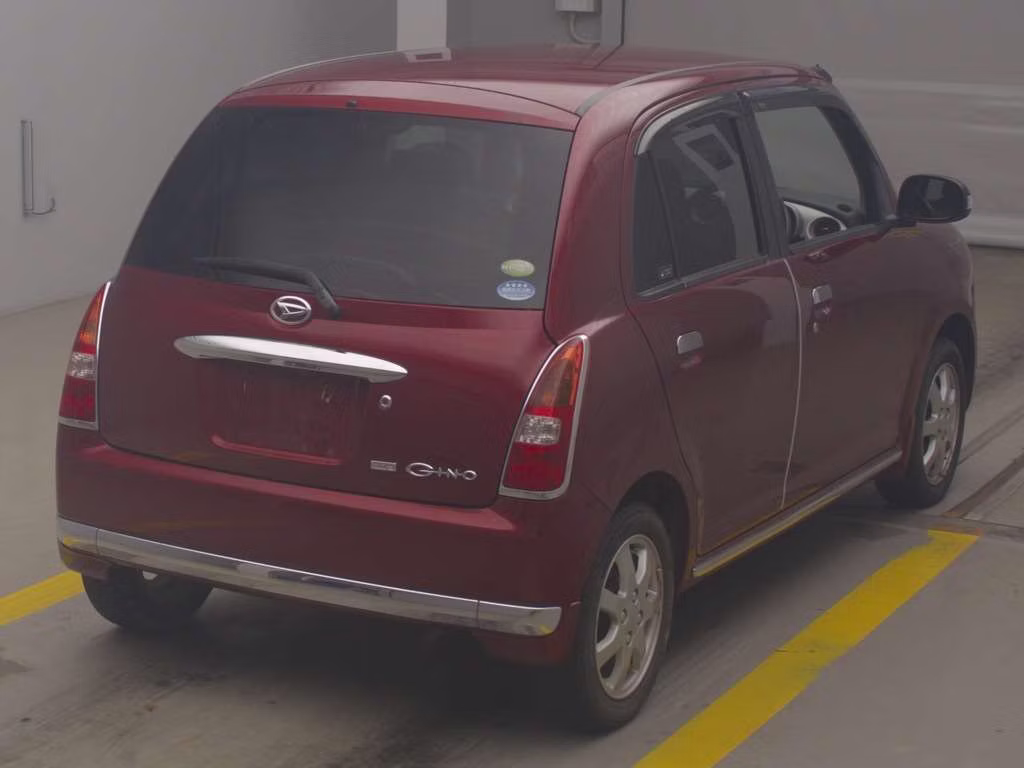 DAIHATSU MIRA GINO
