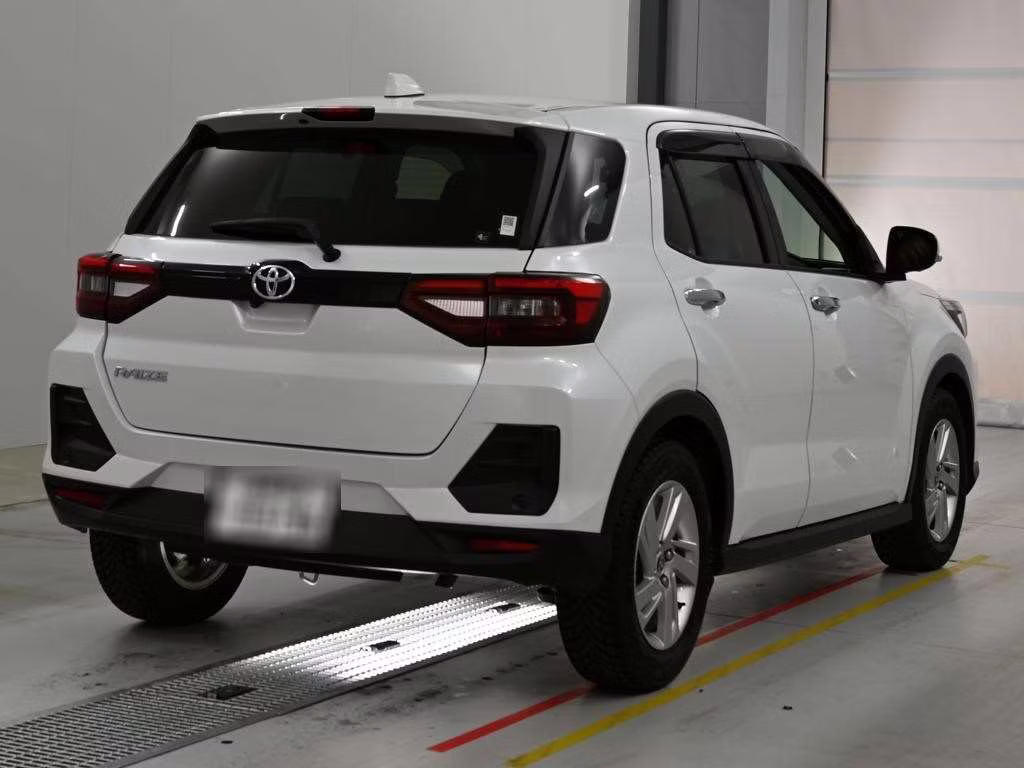 TOYOTA RAIZE