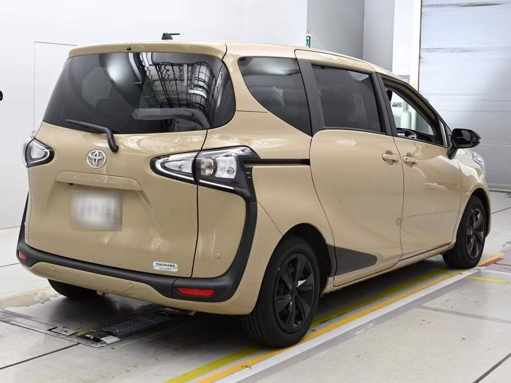 TOYOTA SIENTA