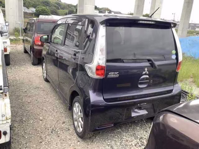 MITSUBISHI EK CUSTOM